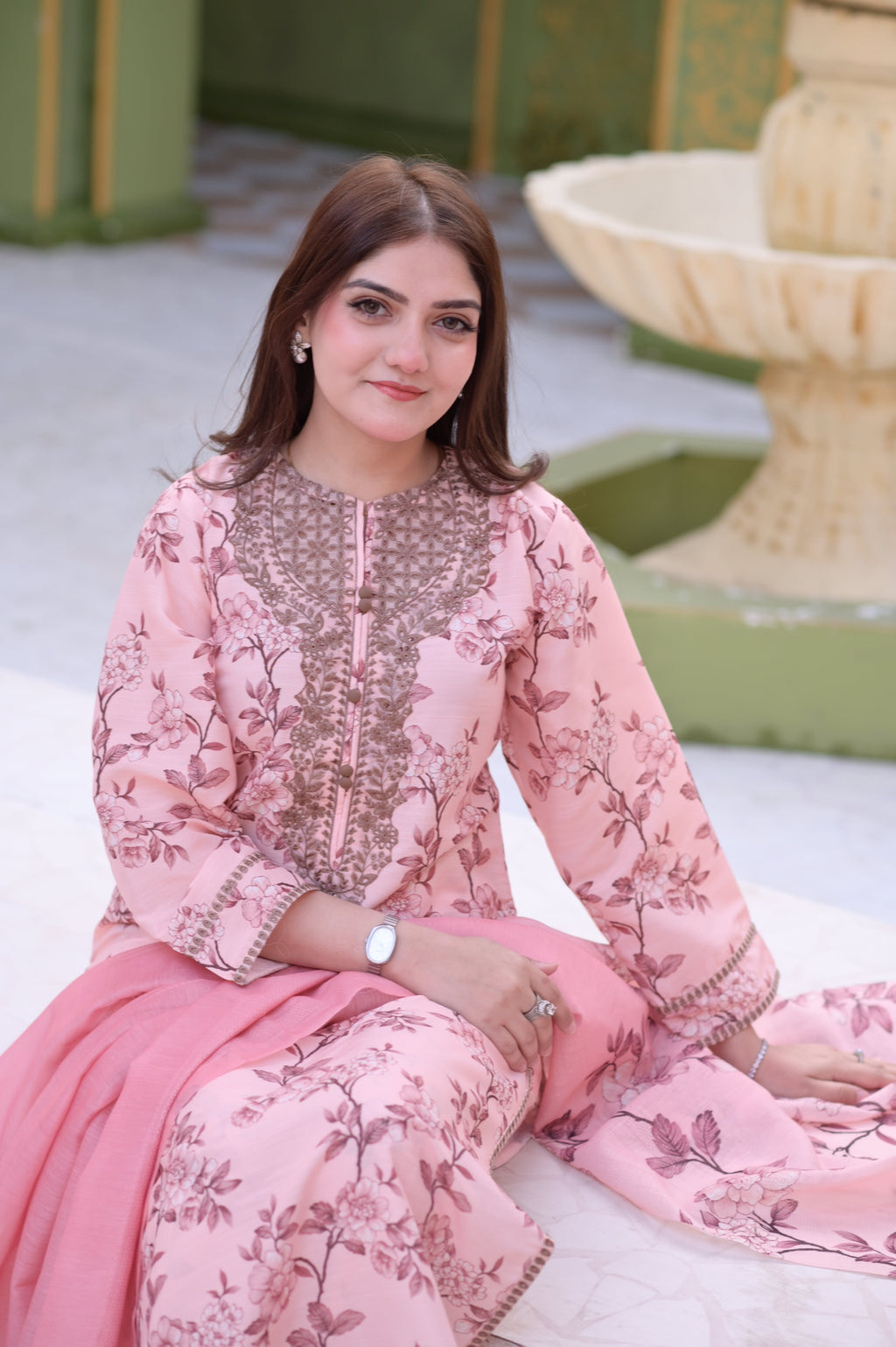 Floral Poise 3 PC
