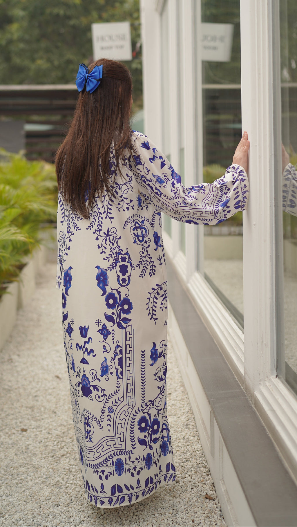 Blue Muse 1 Pc
