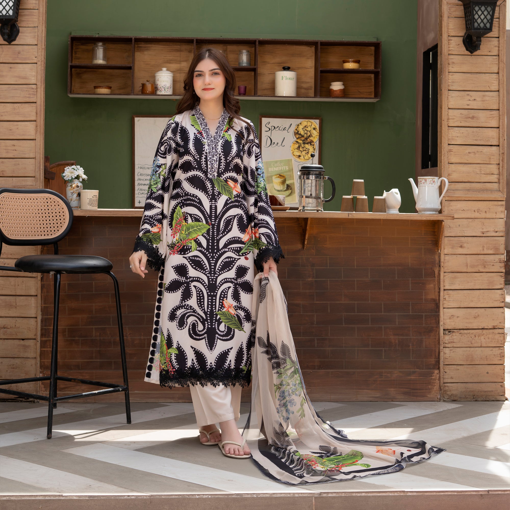 Noir Blossom 3 PC