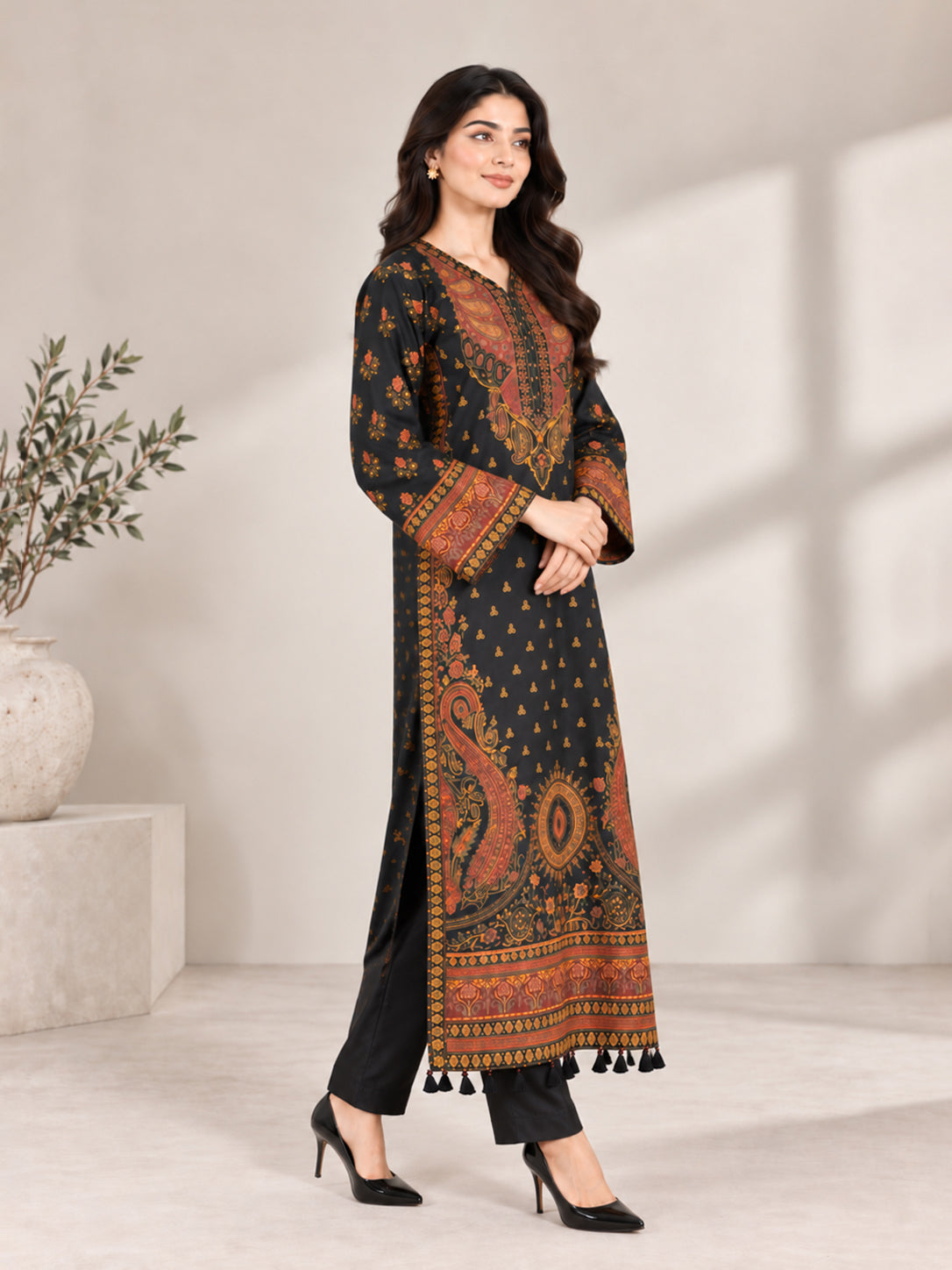 Gul-e-Laila – 2 Piece Soft Khaddar Printed Suit